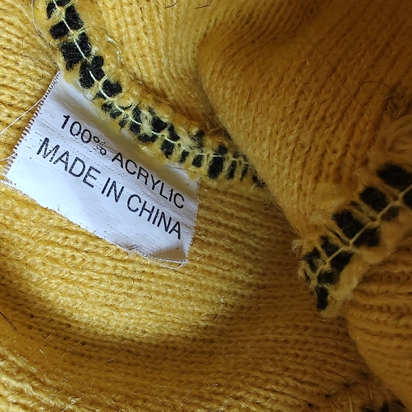 Cutty Sark Scotch Whisky Ship logo tag hat vintage pom pom fold beanie Acrylic - Picture 5 of 5